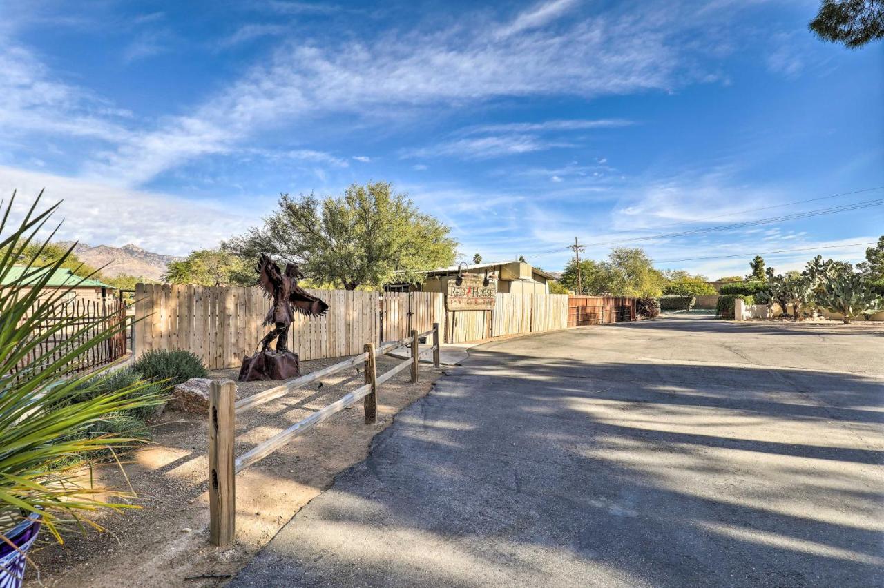 Pet-Friendly Tucson Casita Shared Hot Tub And Porch Villa Exterior photo